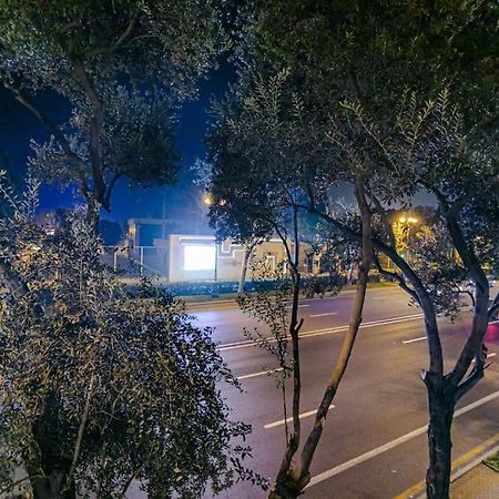 Apartment Azneft Meydani Bakü Dış mekan fotoğraf