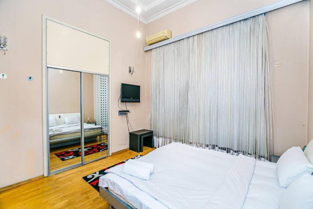 Apartment Azneft Meydani Bakü Dış mekan fotoğraf