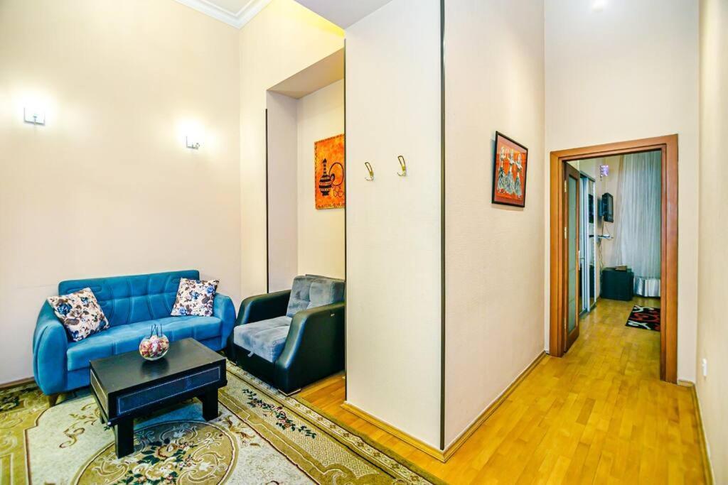 Apartment Azneft Meydani Bakü Dış mekan fotoğraf