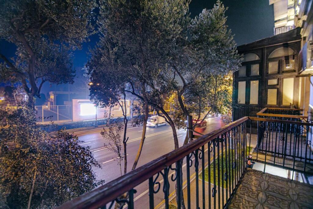 Apartment Azneft Meydani Bakü Dış mekan fotoğraf